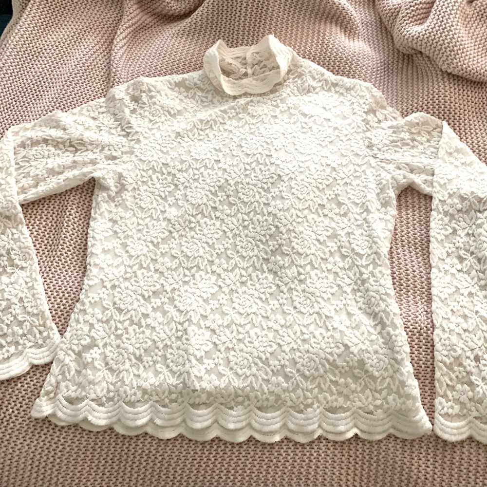 Coldwater Creek lace mock turtleneck-small